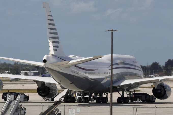 Phi cơ Boeing 747-8 được ông Trump tham quan hồi tháng 2 ở sân bay Palm Beach, Florida. Ảnh: Reuters