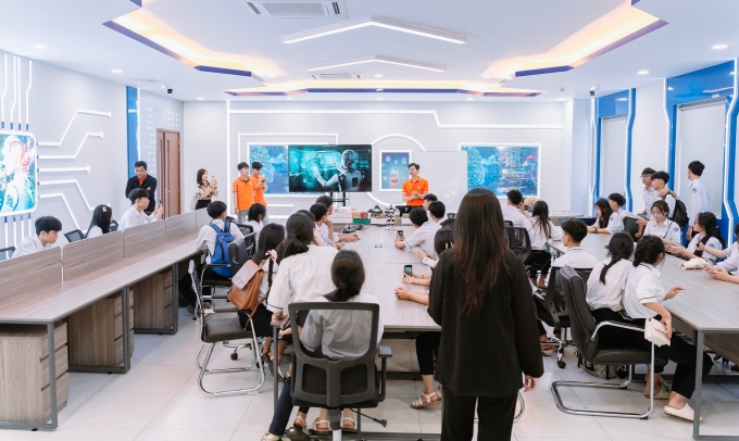 Trường Đại học FPT chú trọng trang bị kỹ năng số, khả năng tự tạo việc làm cho sinh viên.