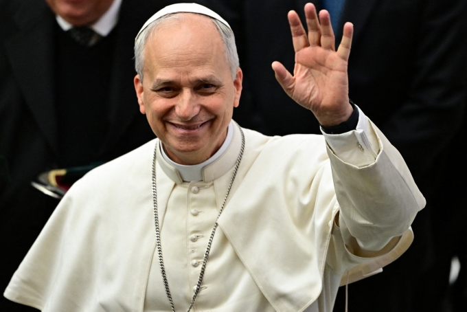 Giáo hoàng Leo XIV tham dự buổi tiếp kiến các đại diện truyền thông tại hội trường Paul VI ở Vatican ngày 12/5. Ảnh: AFP