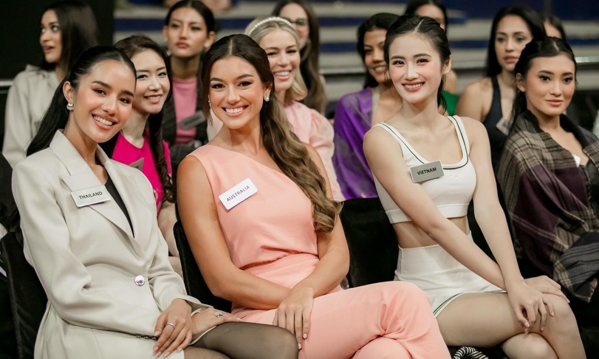Thi-sinh-Miss-World-tap-luyen12-1746878974.jpg