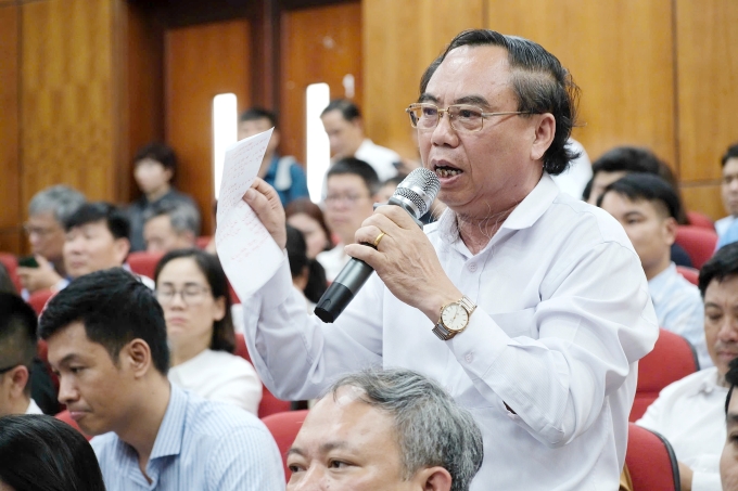 Ông Đặng Việt Xô phát biểu tại hội nghị, sáng 16/5. Ảnh: Ngọc Trang