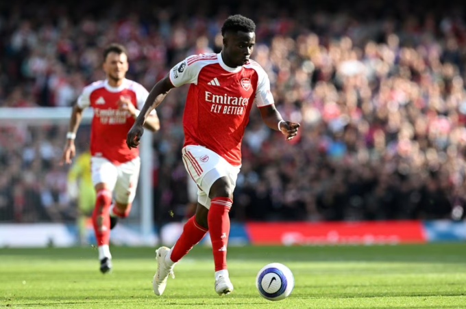 Bukayo Saka đi bóng trong trận thắng Newcastle. Ảnh: Arsenal FC