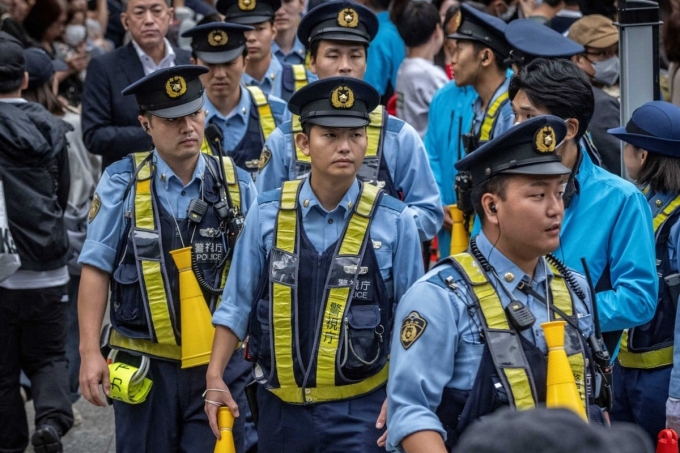 Cảnh sát Nhật Bản đi tuần hồi năm 2024. Ảnh: AFP