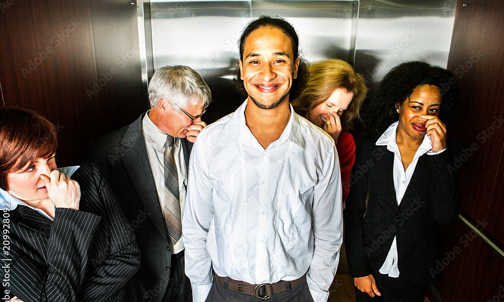 farting-in-an-elevator-1748340-5422-5264-1748341265.jpg