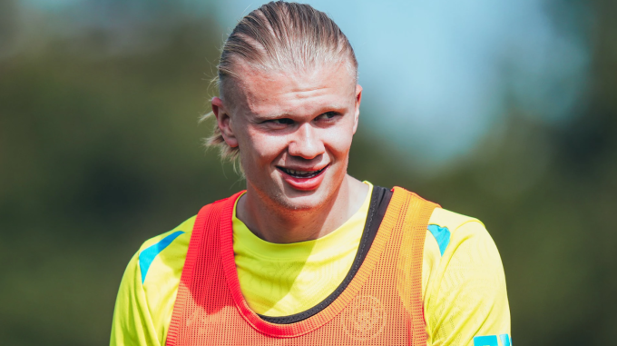 Erling Haaland trong buổi tập của Man City ngày 14/5. Ảnh: Man City FC