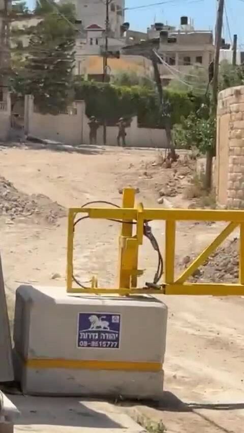 Israel bắn cảnh cáo phái đoàn ngoại giao thăm Bờ Tây