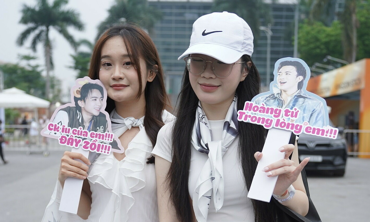 khangiaconcertsoobin-top-1748343701.jpg