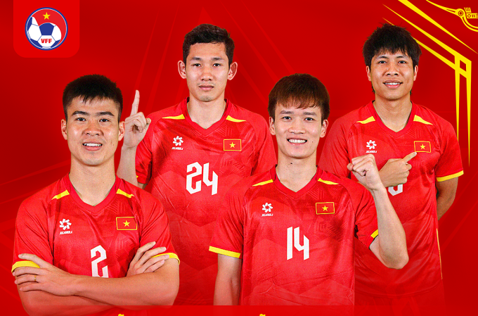 Đỗ Duy Mạnh, Nguyễn Hai Long, Nguyễn Hoàng Đức, Nguyễn Văn Vĩ đại diện Việt Nam vào đội hình ASEAN All-stars.