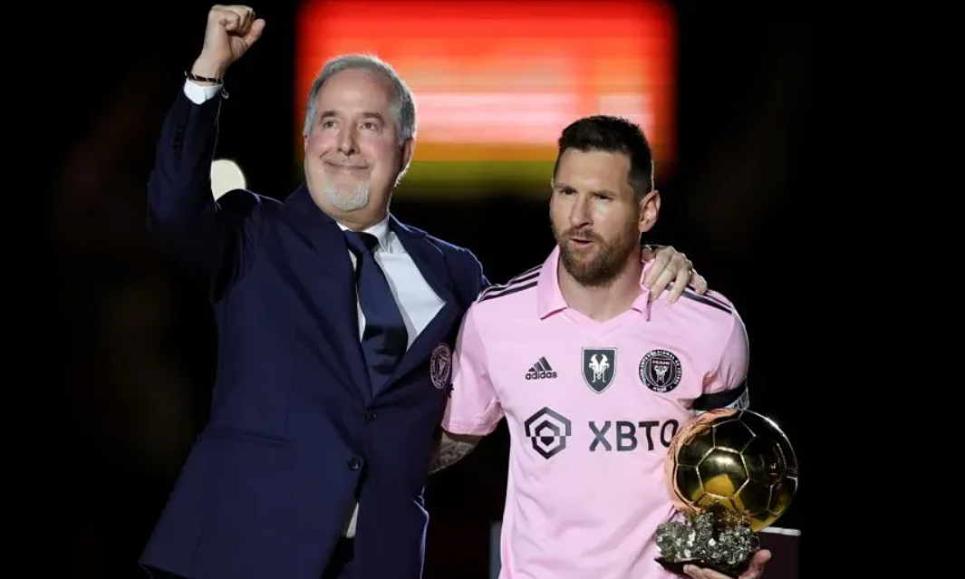messi1-png-1749567702-17495677-8940-8052-1749567770.png