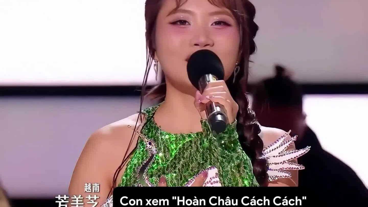 Phương Mỹ Chi giao lưu cùng Tô Hữu Bằng