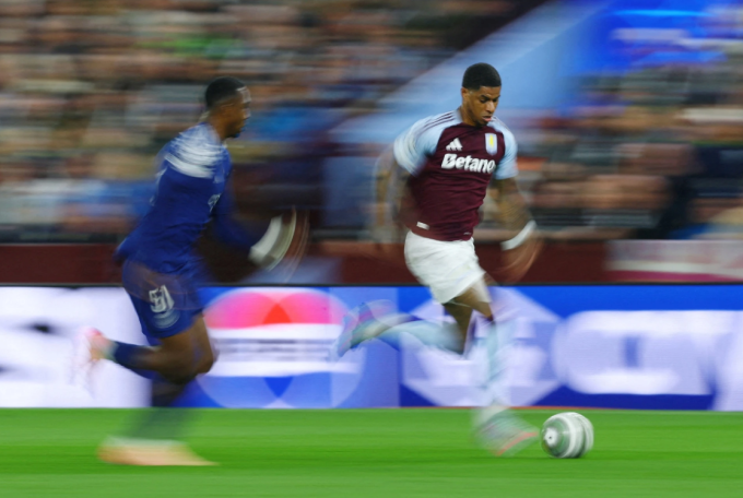 Marcus Rashford trong trận đấu với PSG