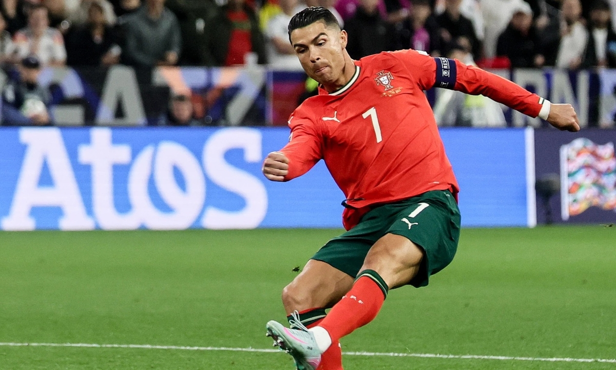 ronaldo-2-1749083523-174908353-1949-3797-1749083584.jpg