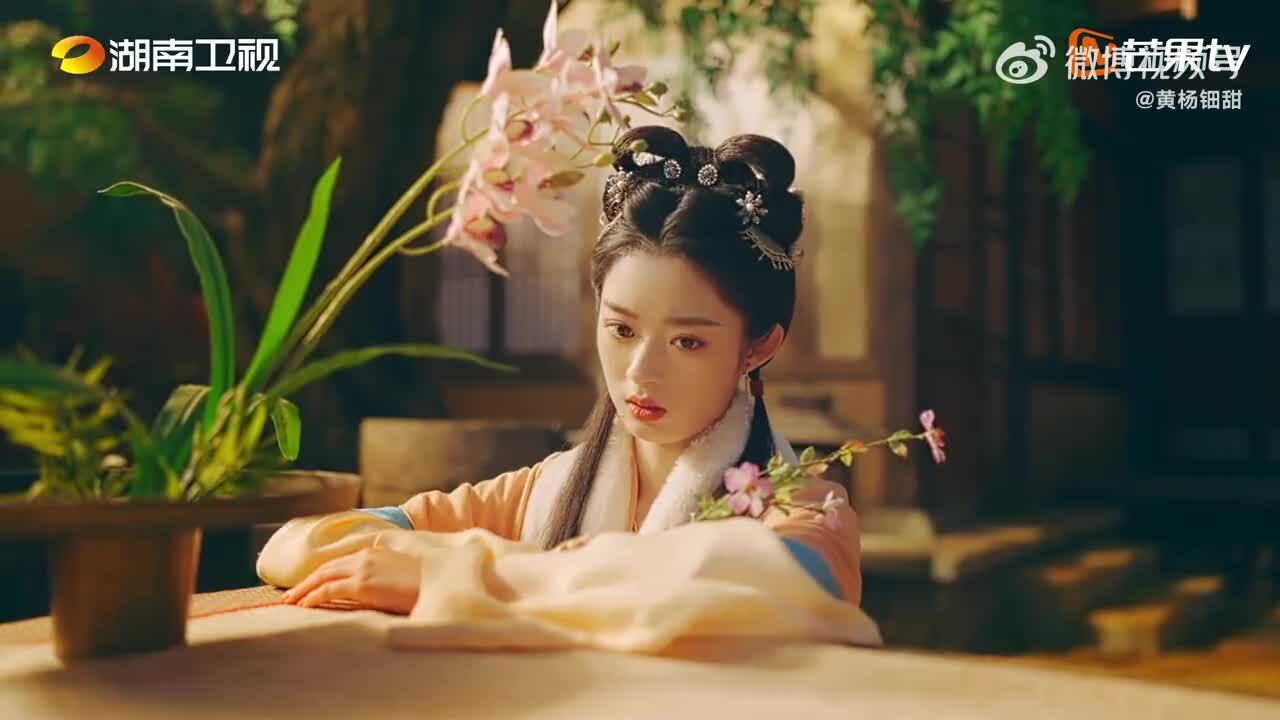 Tạo hình Điền Điềm trong 'Ngũ phúc lâm môn'