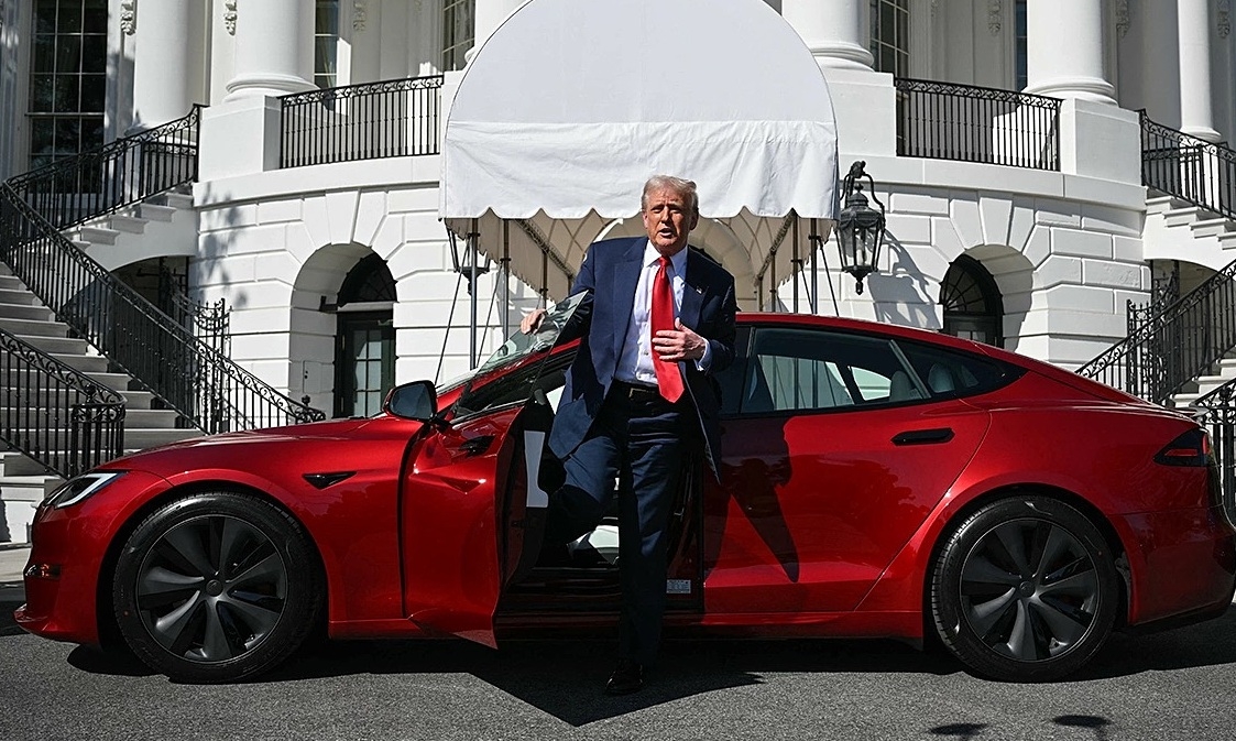 tesla-jpeg-1749258528-17492585-5370-7314-1749259589.jpg