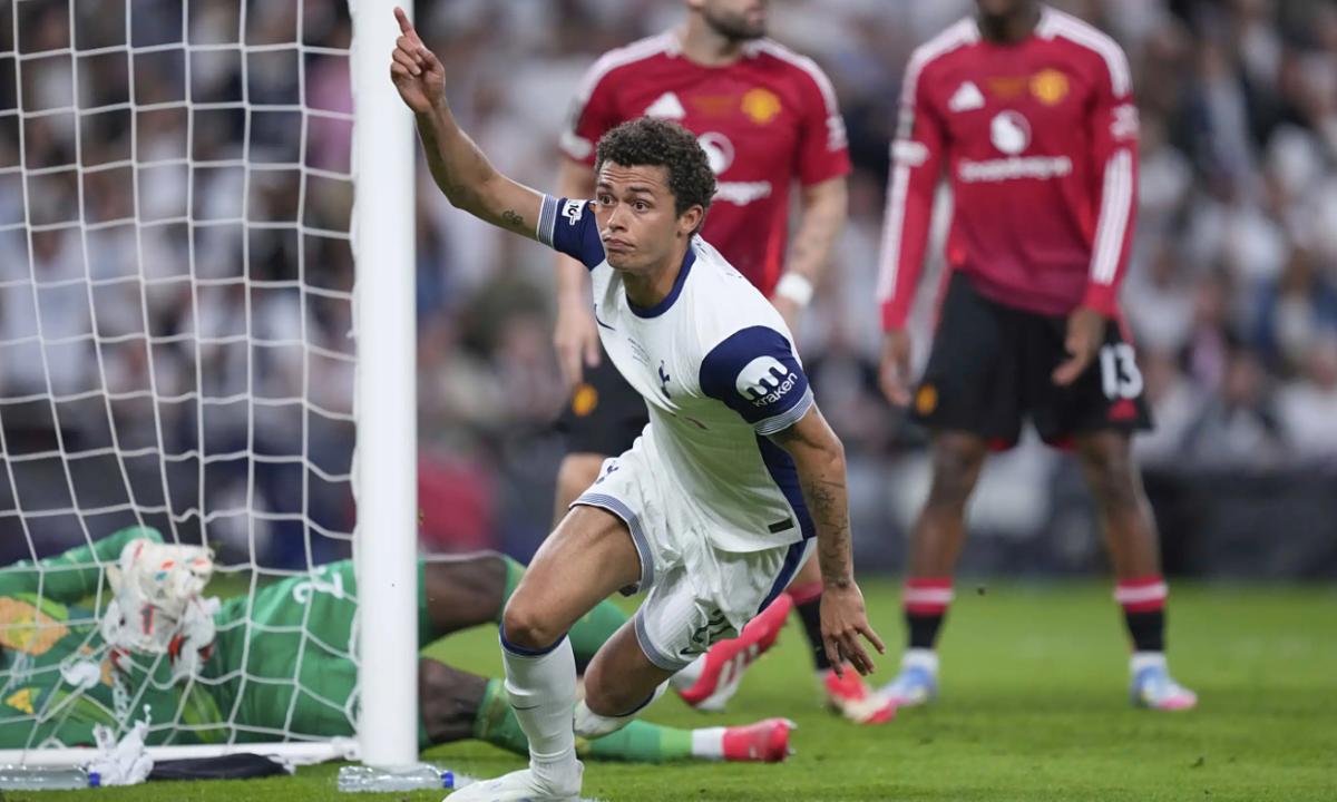 tottenham-png-1747989894-1747991330-1747994195-1747994204.png